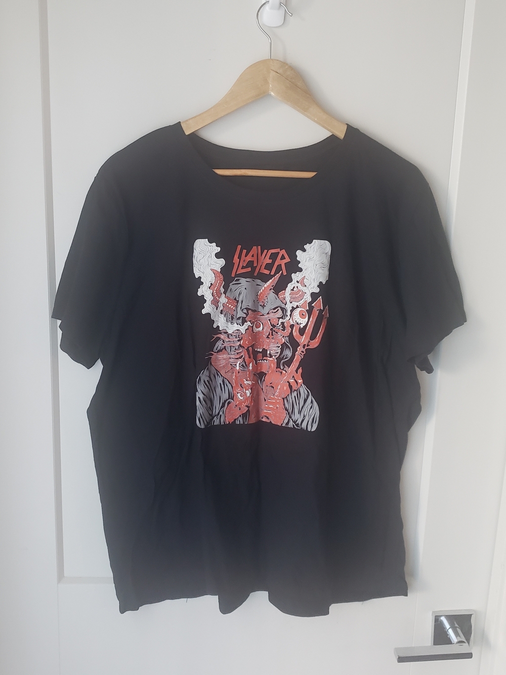 Slayer- Graphic Band Tee - Black with Red/White Print